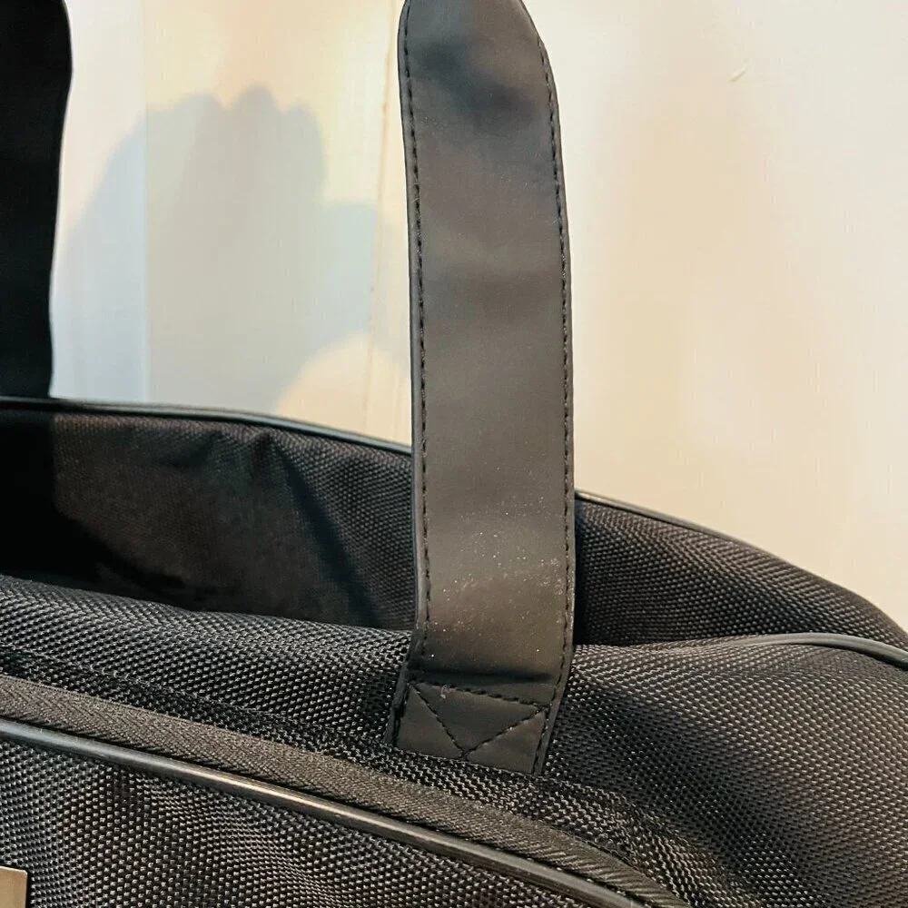 Hugo Boss Weekender Duffel Travel Bag/Sac